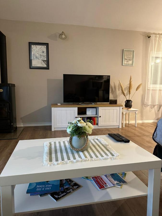 Apartman Lusy Tribunj  Exterior photo